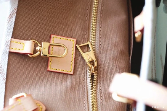 ONTHEGO MM LOUIS VUITTON 0724